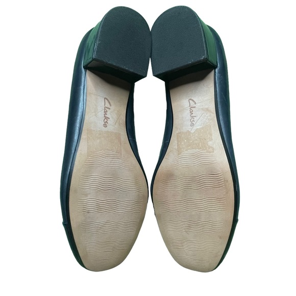 Collection by Clarks heels size 9M - Picture 10 of 12